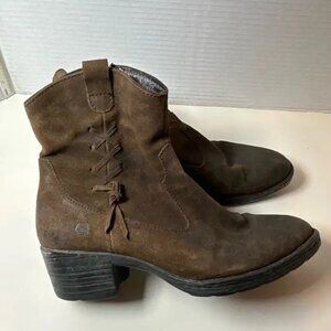 Born Karin Distressed Boot Tabacco Brown Size 8.5